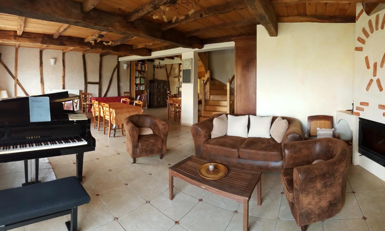 Отель Ledre La Bastide-de-Serou Экстерьер фото